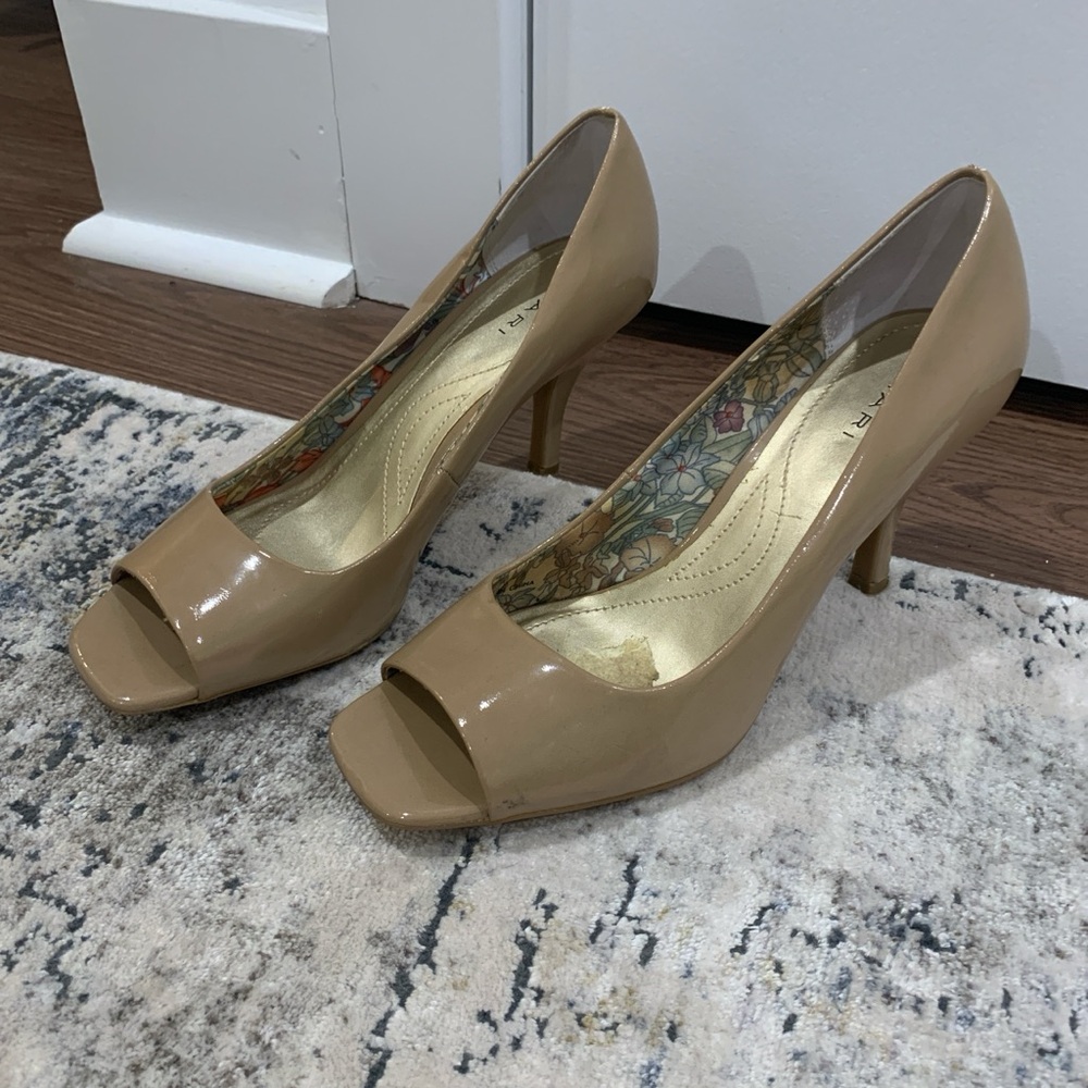 Tahari Tan Patent Peep-Toe Heels